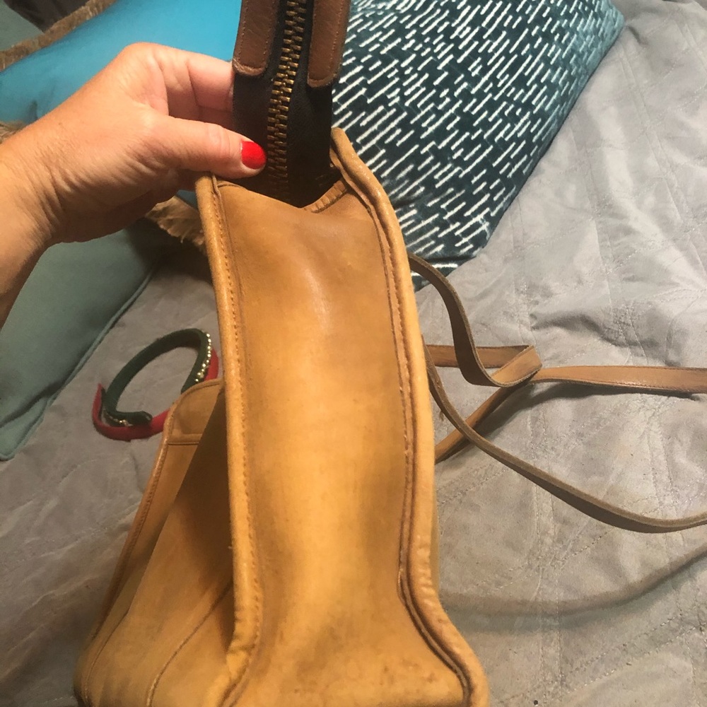 Vintage Coach Embassay Bag 1970’s - Picture 8 of 13